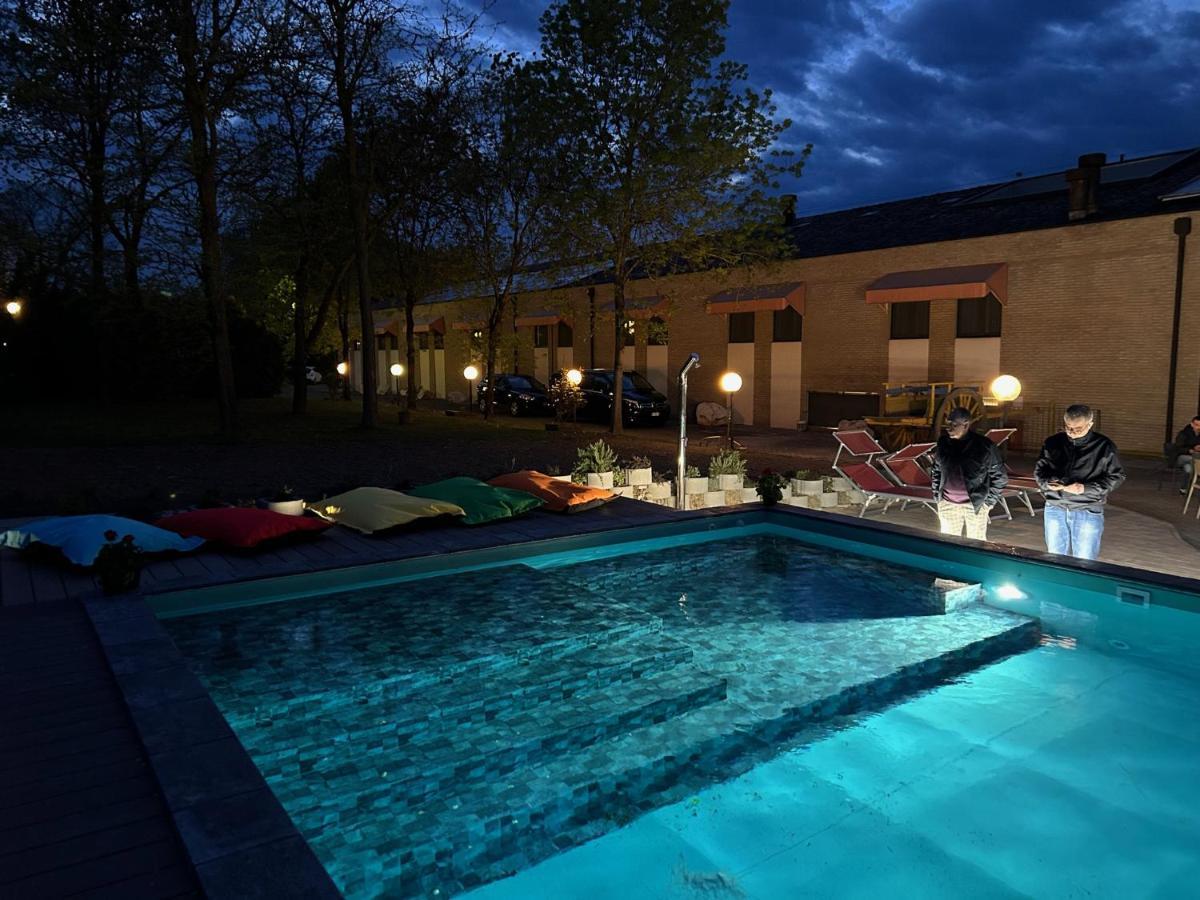 Hotel Tre Ville Parma Exterior foto