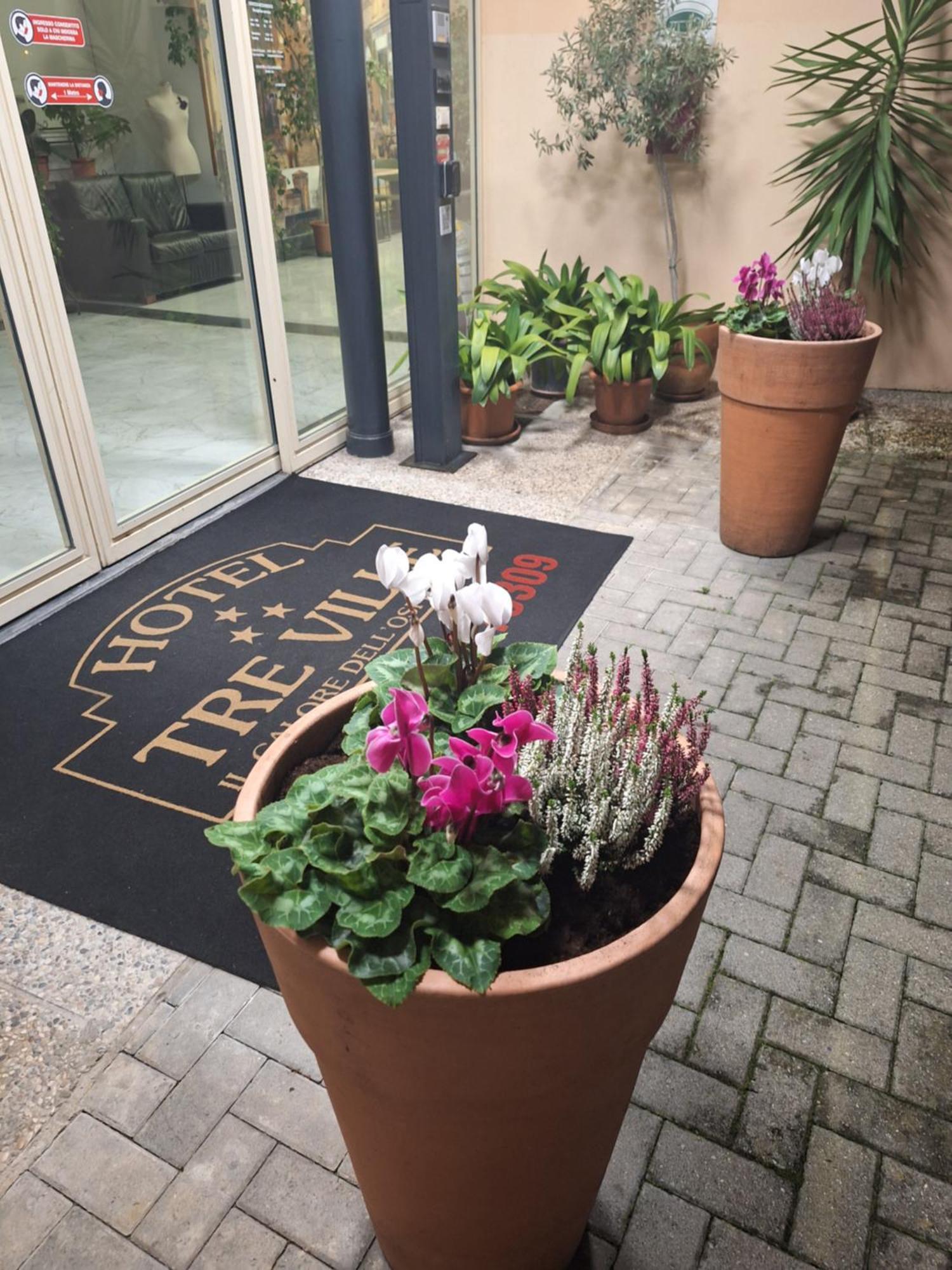 Hotel Tre Ville Parma Exterior foto